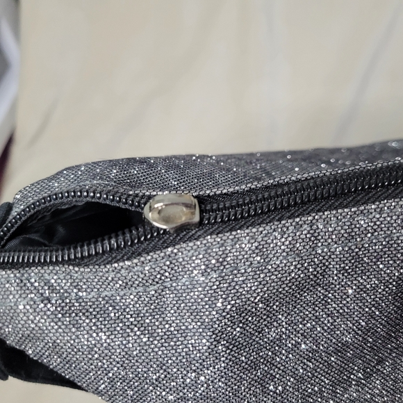 Victoria's Secret Weekender Tote Bag - Picture 3 of 3